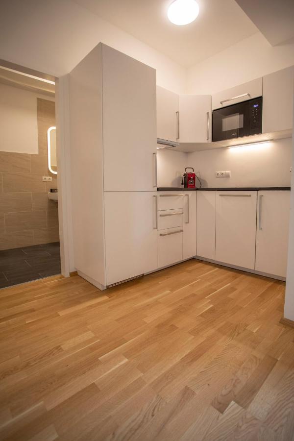 City Center Apartment For 6 Persons! Інсбрук Екстер'єр фото